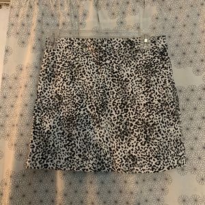 Forever 21 Leopard Print Mini Skirt in Size Small